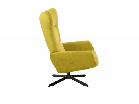 Żółty obrotowy fotel uszak na czarnej metalowej nodze