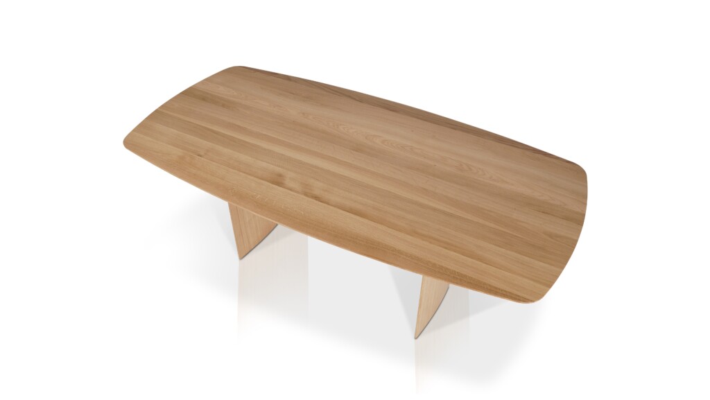 minimalistyczny stół z naturalnego drewna