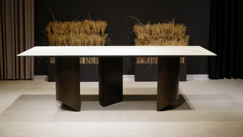 Stół Arena 240 x 110 cm w spieku Laminam Oro Venato -30% stół Arena ze spiekiem kwarcowym Laminam Oro Venato matowy dostępny od ręki outlet